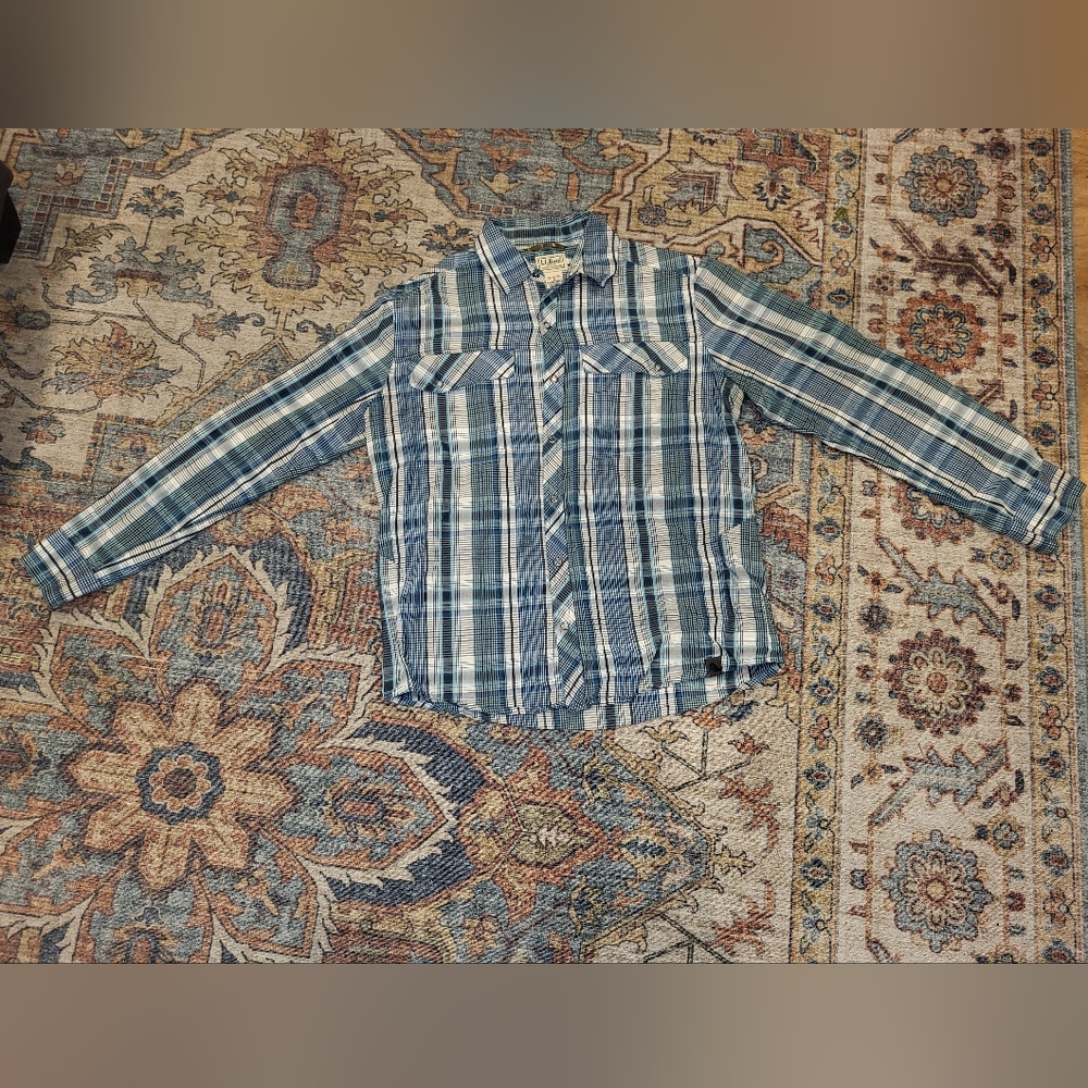 LL Bean Snap button medium shirt